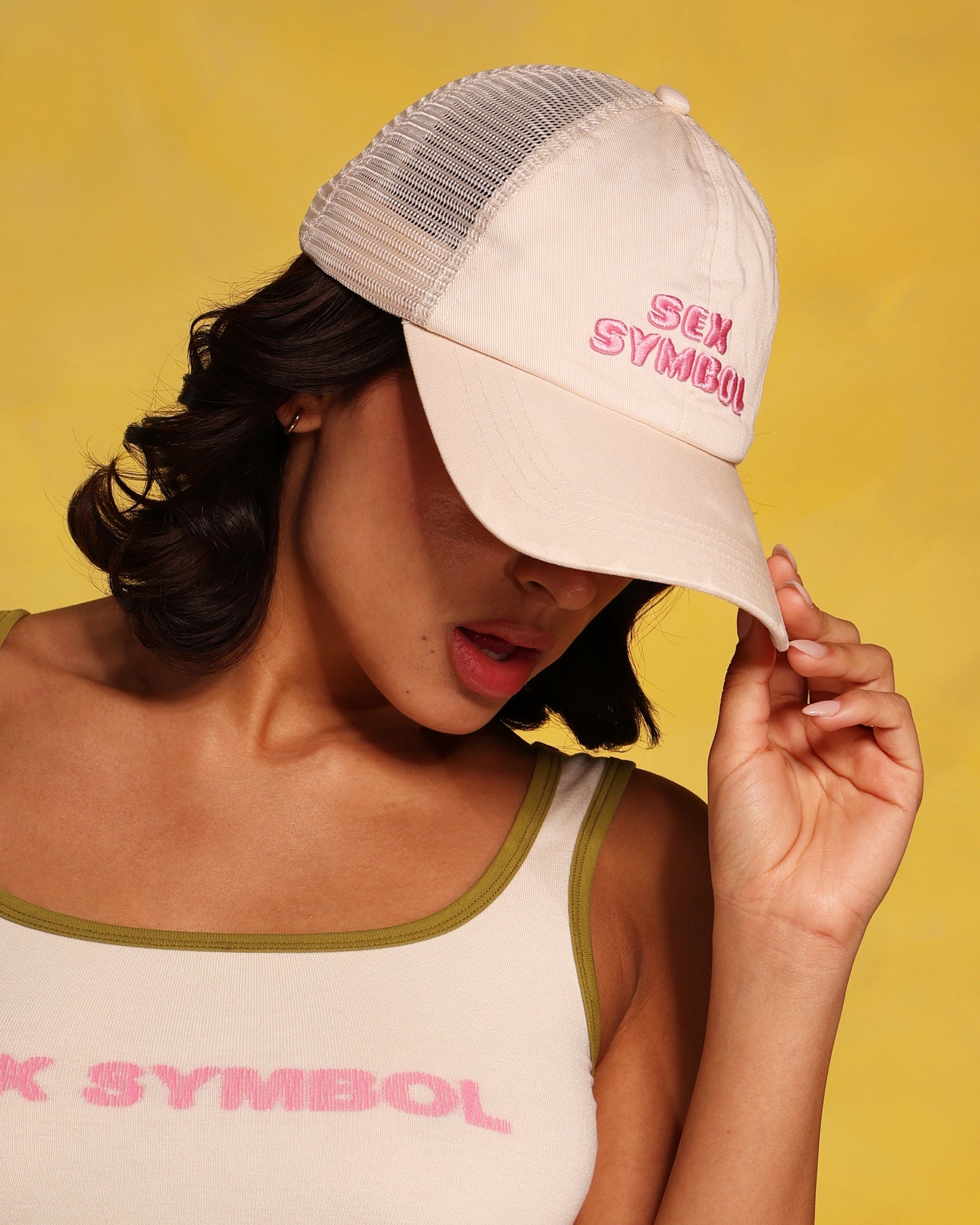 Sex Symbol Hat in Cream
