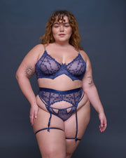 Cut Throat Bra in Midnight
