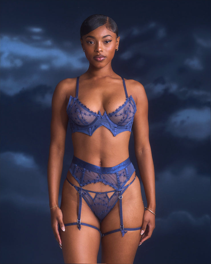 Cut Throat Bra in Midnight